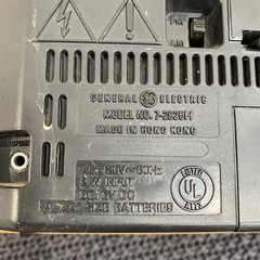 -Parts-GE Vtg General Electric AM/FM Portable Radio Model 7-2825H Battery/Cord