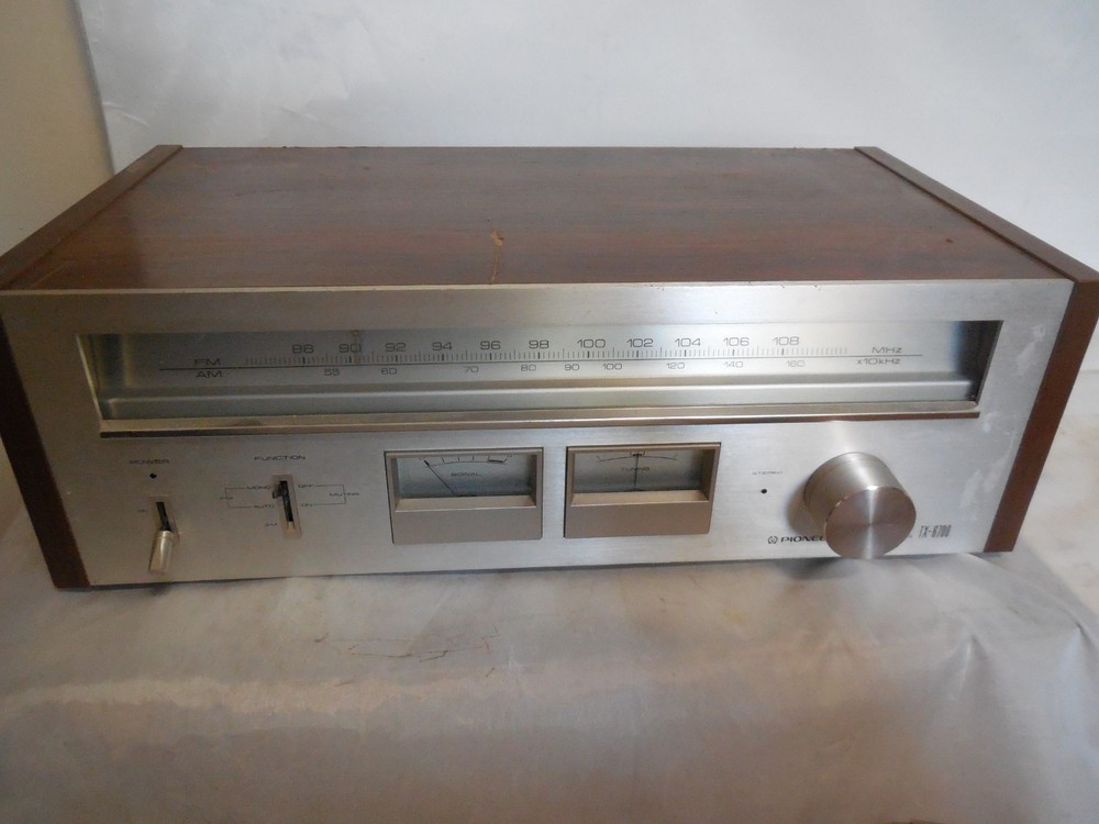 PIONEER TX 6700 Tuner. Power and sound Tested