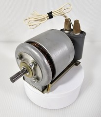 Akai X-300 Reel to Reel MOTOR, DIRECT DRIVE, RIGHT SIDE, TESTED