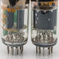 NEW OLD STOCK PLATINUM MATCHED PAIR MULLARD BLACKBURN 12AU7 ECC82 CODE MATCHED