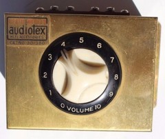 Vtg AudioTex Hi Fi Speaker Control Cat # 30-380 Speaker Control W/ Case
