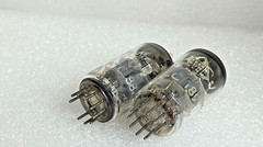 2 tubes PCC88 7DJ8 matched pair Telefunken diamond