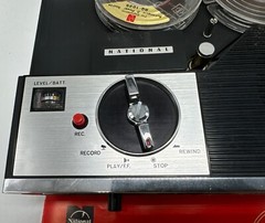 National Portable Reel To Reel RQ 102S Player Recorder PARTS/MAY NEED REPAIR VTG