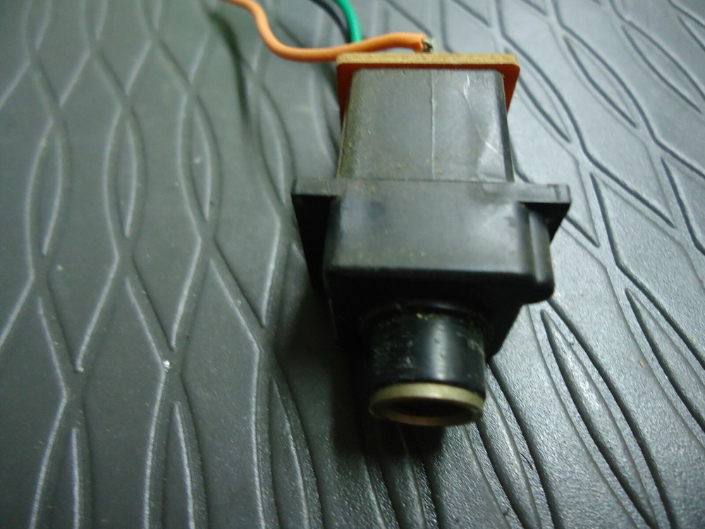 Kenwood KA-7100 Amplifier Parting Out Headphone Jack