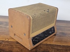 1950’s VINTAGE TUBE AMPLIFIER KZ8 TESLA 513000, made in CZECHO-SLOVAKIA *8W_100V