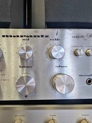 Vintage Marantz 1060 Stereo Integrated Amplifier Excellent working condition