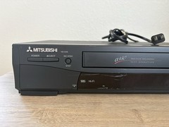 Mitsubishi HS-U446 VCR VHS Player Without No Remote- Working