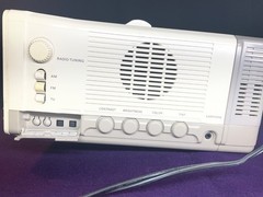 GE Spacemaker Color TV AM/FM Radio 7-7660A Portable 12”x9”x6”Vintage
