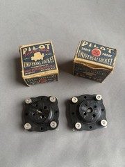 Pair NIB 1920’s Pilot 4 Pin Spring Suspension Tube Sockets – Shock proof 45 300B