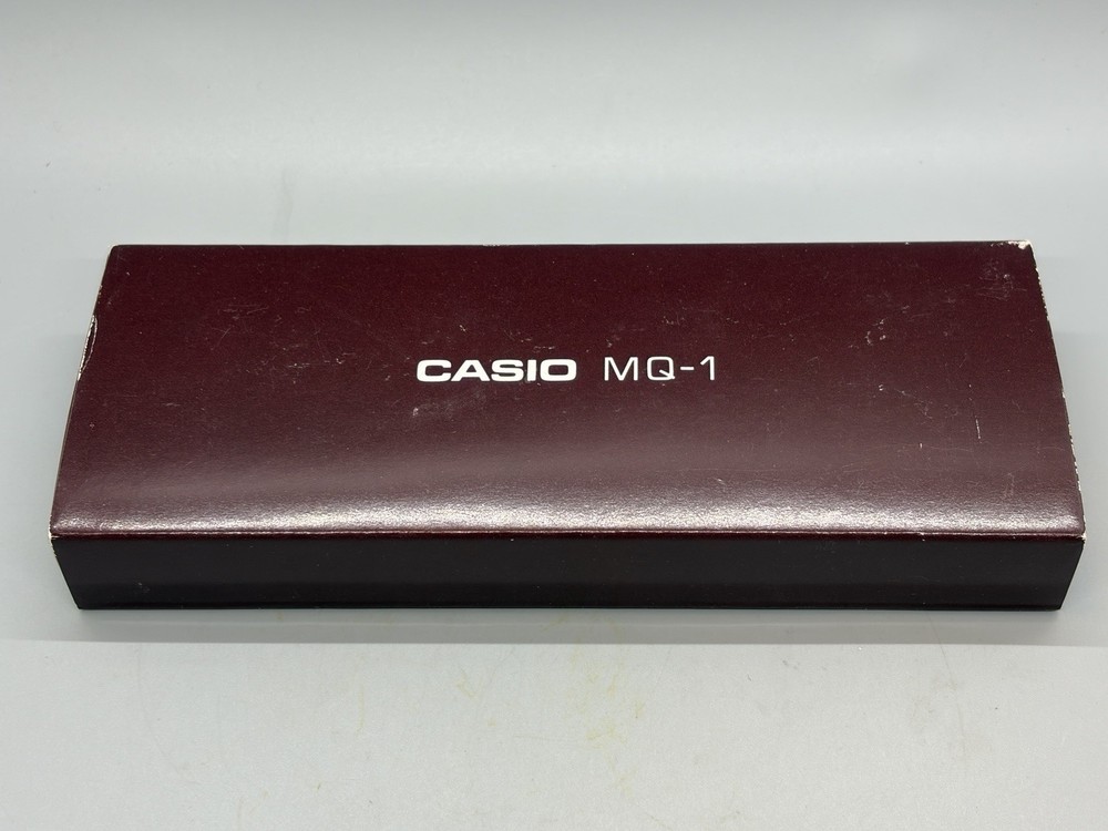 NEW SEALED CASIO MQ-1 BOBA FETT VINTAGE CALCULATOR AND COMPLETE