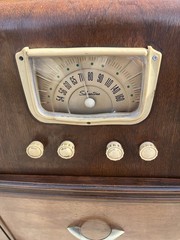 Vintage Silvertone Art Deco Console Bluetooth Speaker Conversion Sears 1930s