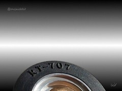 Pioneer RT-707 / 701 New Pinch Roller : Pulley with logo on the rear