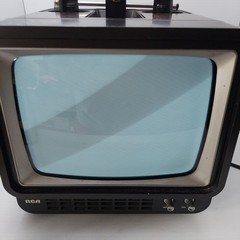 RCA TV 9″ Portable Analog B&W Tested POWERS ON 336H 2813833-1 Made In TAIWAN
