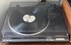Technics SL-BD20 Belt Drive DC Servo Automatic Turntable