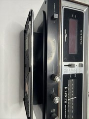 Vintage Zenith Clock Radio Solid State Alarm Circle of Sound Model R472 1970’s
