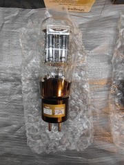 Close Matched Pair Shuguang 2A3 Vacuum Valve Tube Amplifier Classic New Type