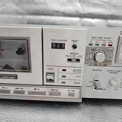 AIWA AD-M700U 3HEAD Metal Stereo Cassette Deck M700 Player Tested *See Video*