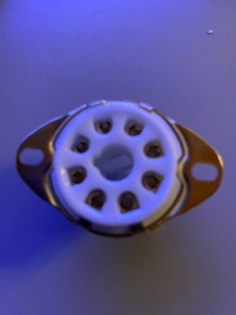 TUBE SOCKET – 8 Pin Octal Ceramic – Chassis (Bottom) Mount – Gold – (1pc)