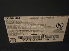 Toshiba MW20F51 TV DVD VCR Combo 2005 Vintage Television Retro Gaming. NO REMOTE