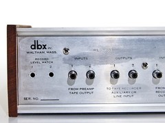 DBX MODEL DBXII 122 ORIGINAL 1970’s WORKS TESTED Silver Face Wood Case Vintage