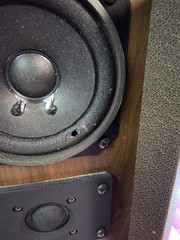 RARE Pair KOSS Dynamite M/100 Plus Walnut Veneer Bookshelf Speakers