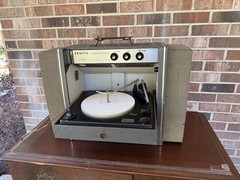 🍊Vintage 1960s Zenith Stereophonic Record Player All Transistor | Model SA55
