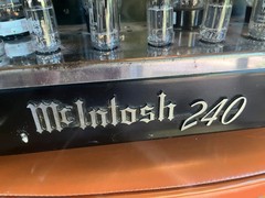 McIntosh MC240 Stereo Tube Power Amplifier Vintage
