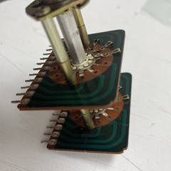 Pioneer SA-9500 – Treble Turnover – Rotary Switch – Part# ASD-035-A (1 Only)
