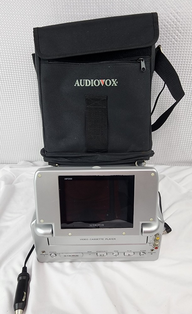 Audiovox VBP2000 Portable VCR VHS Player 5″ LCD Screen w/ Car Cord & Bag Tested