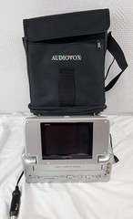 Audiovox VBP2000 Portable VCR VHS Player 5″ LCD Screen w/ Car Cord & Bag Tested
