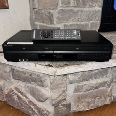 Near Mint Tested Sony SLV-D380P DVD/VHS Combo Player VCR Recorder + Remote