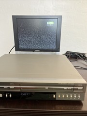 Go Video VR3930 DVD VCR Combo Player Transfer VHS Tape Cassette recorder