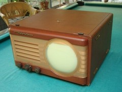 Vintage 1940’s Motorola 7VT5R, Red 7″ Portable TV, #2