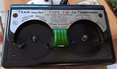 Vintage Lionel Transformer TW 175 Watts. Original box Large transformer