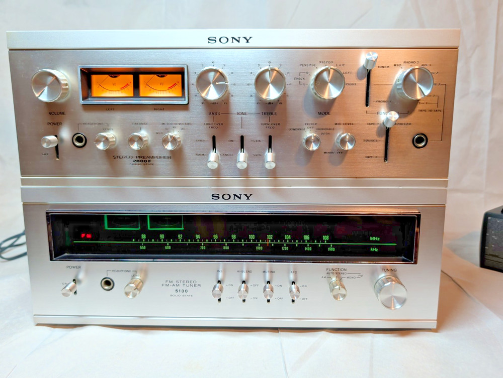 Sony TA-2000F Stereo Preamp & ST-5130 FM Tuner Silver face Tested Working Pair
