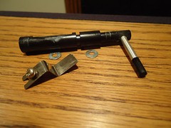 Pioneer PL-516 Stereo Turntable Parting Out Cuing Lever and Assembly