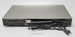 Toshiba ST-665 / AM-FM Digital Stereo Tuner — KT