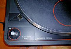 ADC 1600 DD DIRECT DRIVER PLAYER TURNTABLE – Tested – Works
