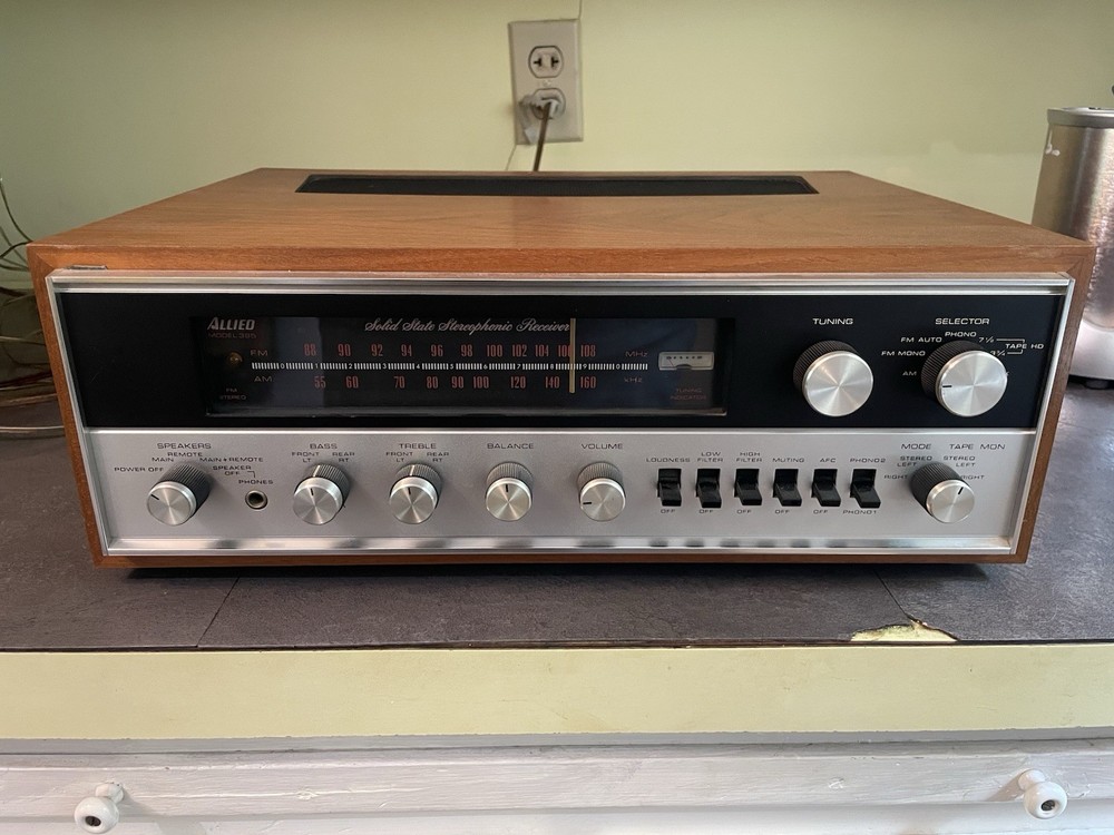 Vintage Allied Model 395 Solid State AM/FM Stereo Receiver, VG, Working