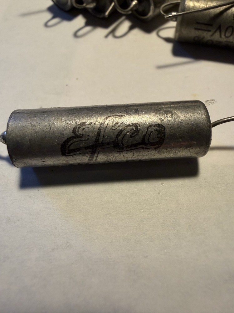 Lot Of 5 .1 EFCO 630 Volt Paper And Oil Capacitors NOS