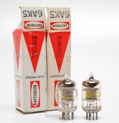 2 – Raytheon 6AK5 Vacuum Tubes — RM1