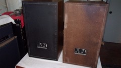 AR – 11 Speakers – Very Fine