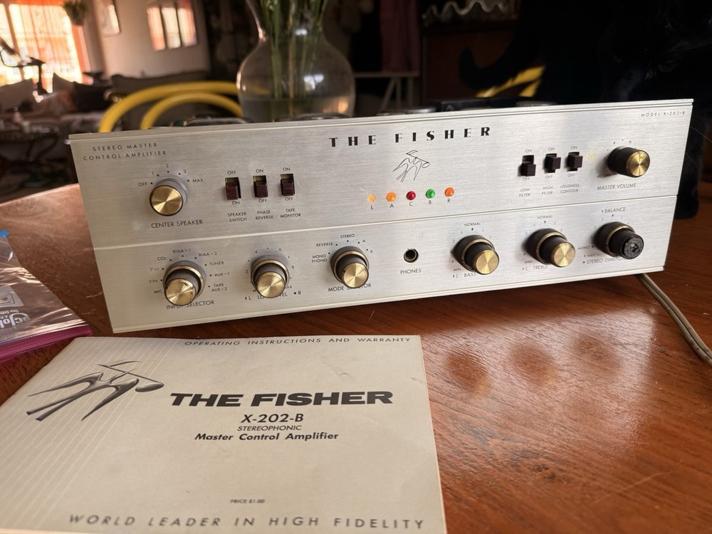 Fisher X-202-B Integrated Tube Amplifier Works!