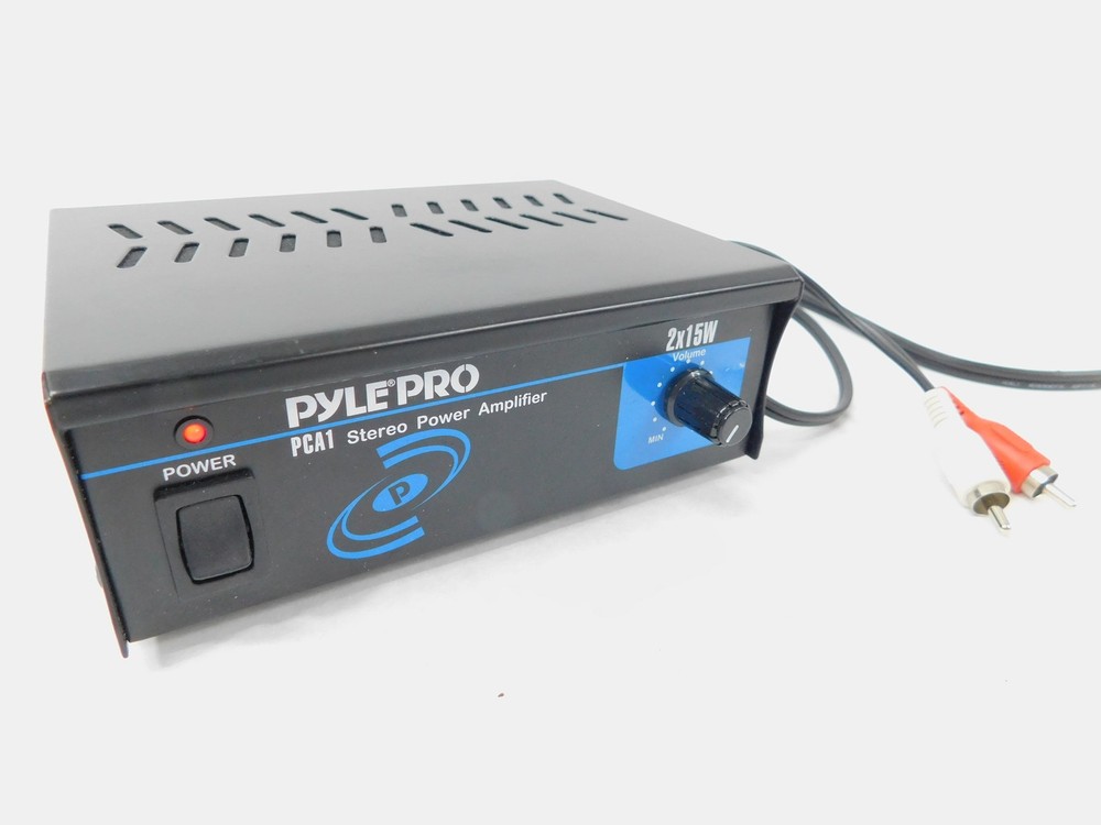 Pyle Pro Model PCA1 Stereo Power Amplifier for HiFi Audio Clean POWERS ON