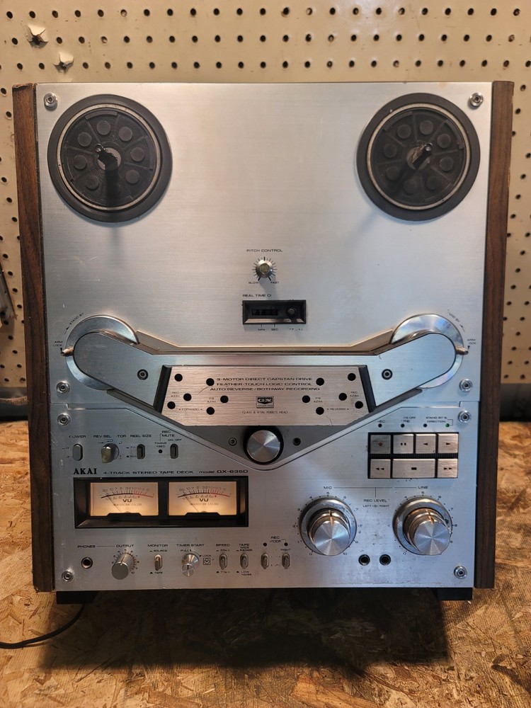 AKAI GX-635D Reel to Reel AutoRev 4-Track 2-Channel Stereo Tape Deck – FOR PARTS