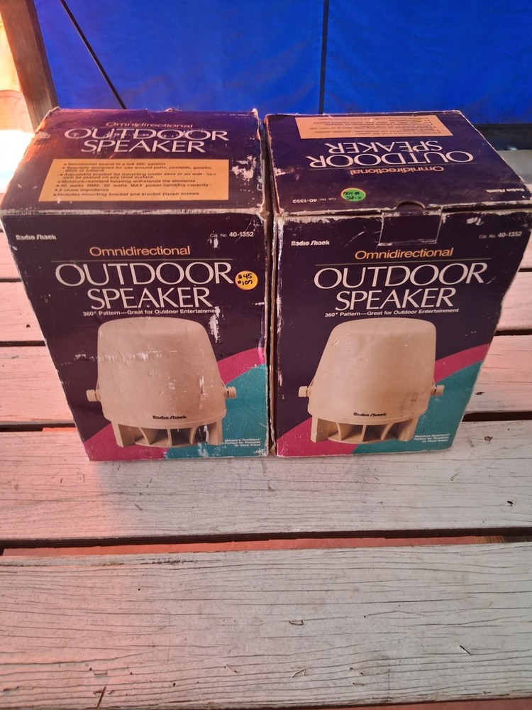 This image features a vintage set of RadioShack Omnidirectional Outdoor…