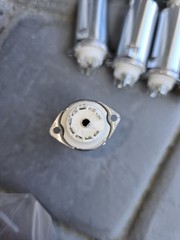 9 Pin Preamp Tube Socket W/Shield for 12AX7-12AU7-12AT7-5751 Noval B9A New!