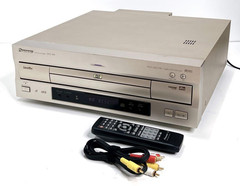 Pioneer DVL-919 LaserDisc DVD CD Player A/B Side Playback Maintained Japan