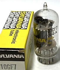 10GF7 TUBE SYLVANIA TESTED & BOXED VINTAGE COMMERCIAL SURPLUS