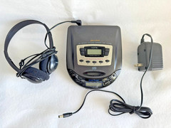 Lenoxx Sound Model CD-90 AM/FM Digital Compact Disc Player – 1998 Original Owner